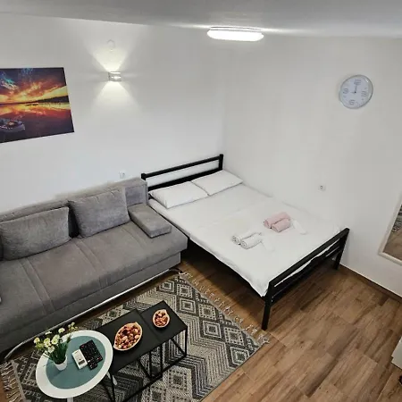 Apartment Radule