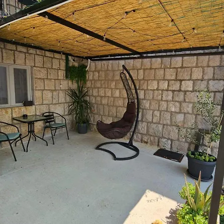 Apartment Radule *