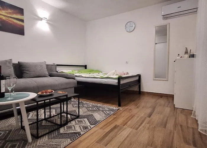 Radule شقة تريبينيي